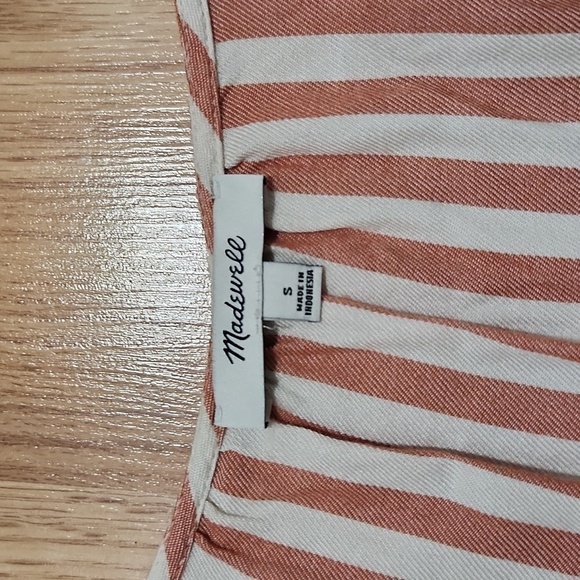 Madewell Courtyard Ruffle-Hem Top in Stripe size small - Picture 7 of 9